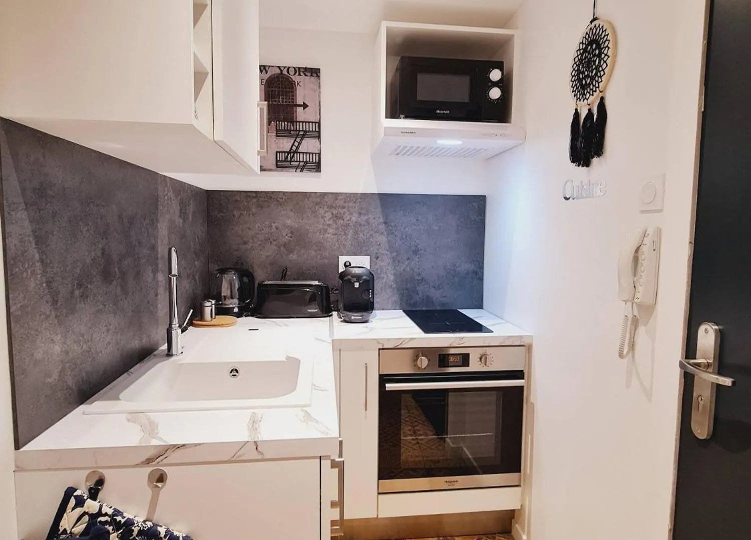 Appartement Rep - 2B à Millau 0*,