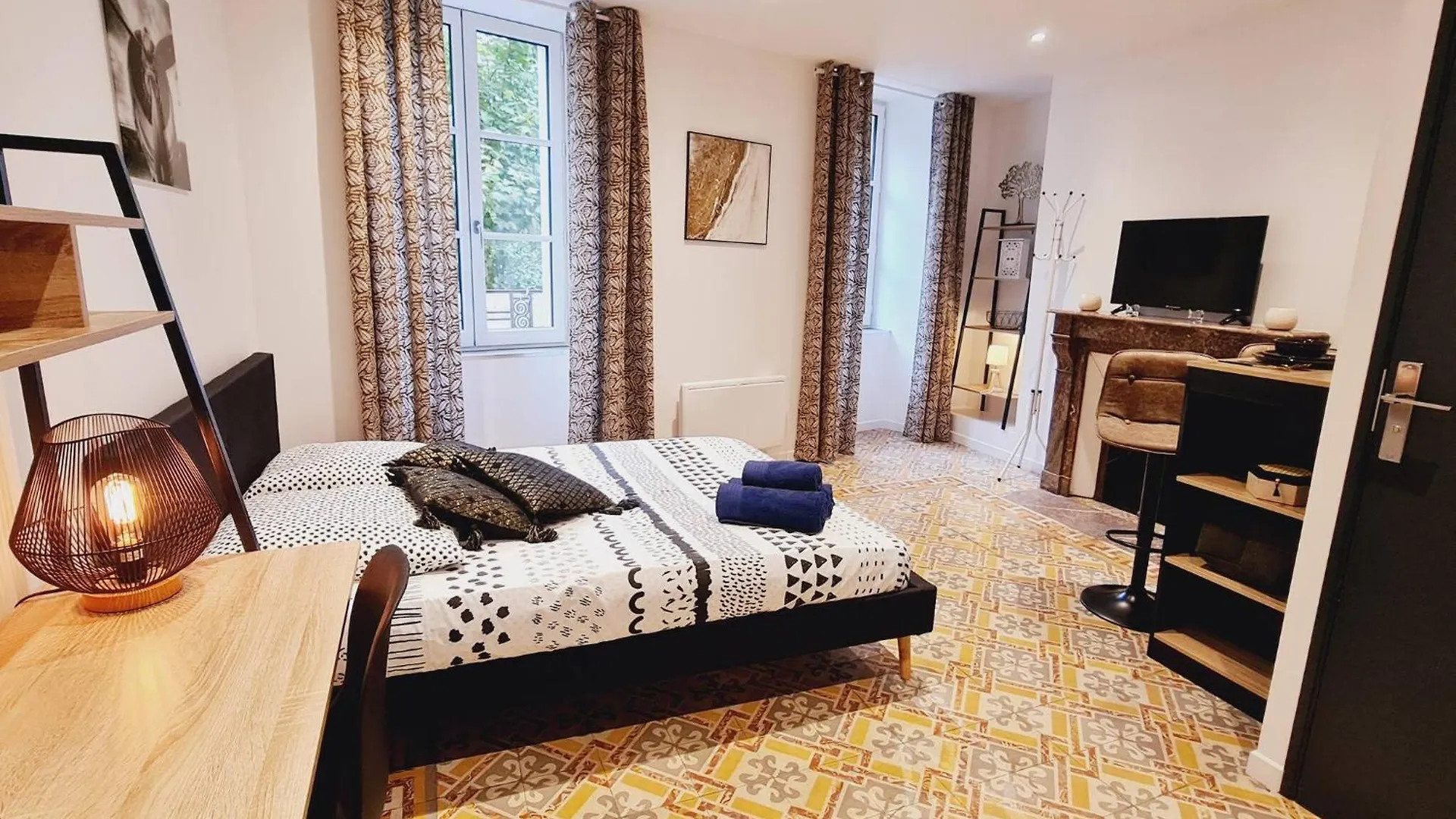 Appartement Rep - 2B à Millau 0*,  France